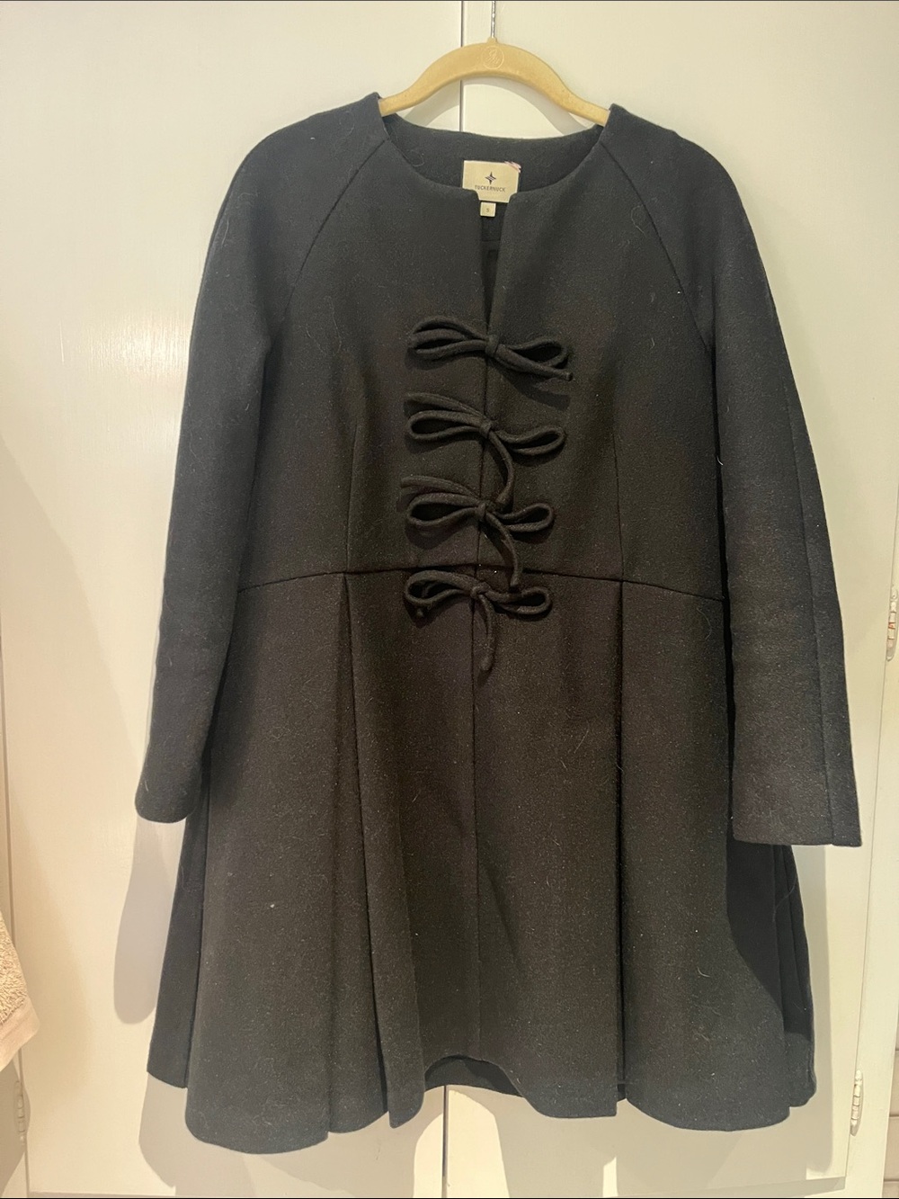 Tuckernuck Black Long-Sleeve Bow-Front A-Line Dress